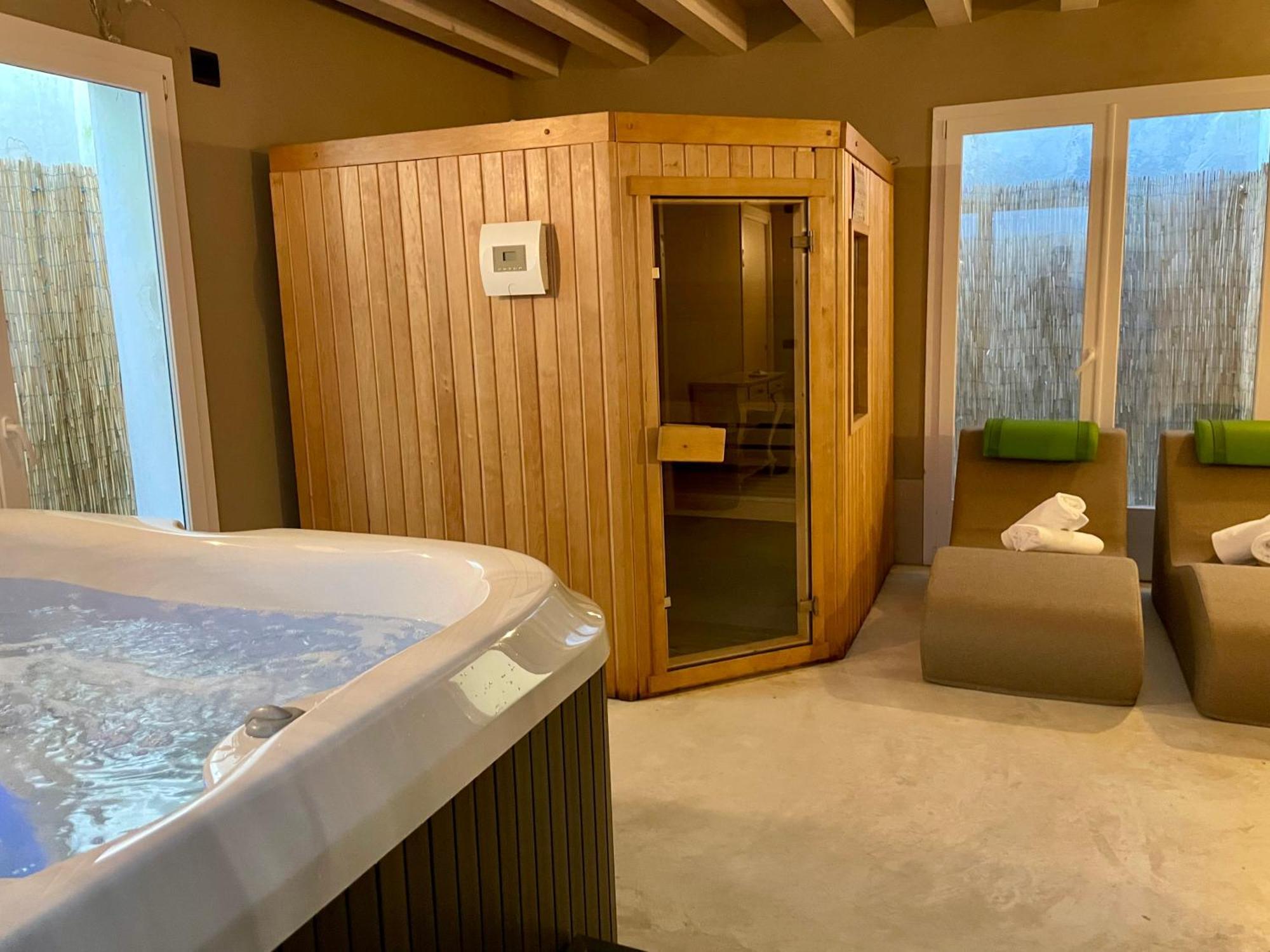 Relais Fontana Rosa Wellness Frühstückspension